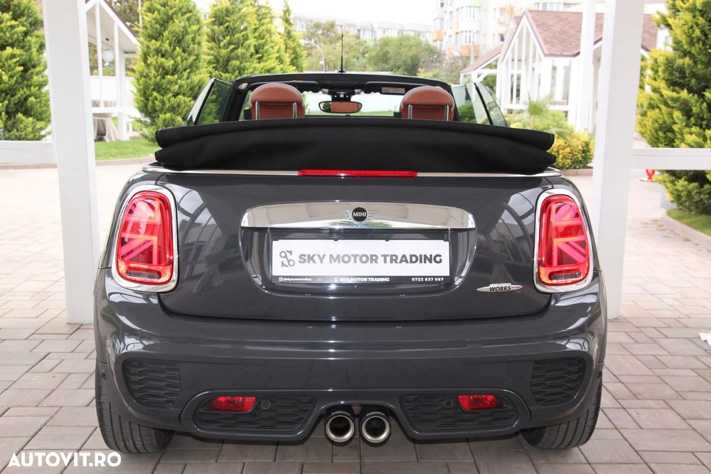 Mini John Cooper Works AT - 22