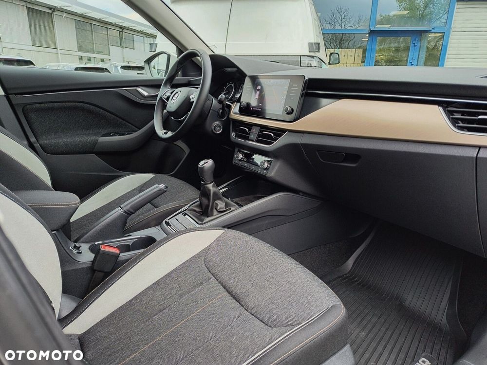 Skoda Kamiq 1.5 TSI Style - 10
