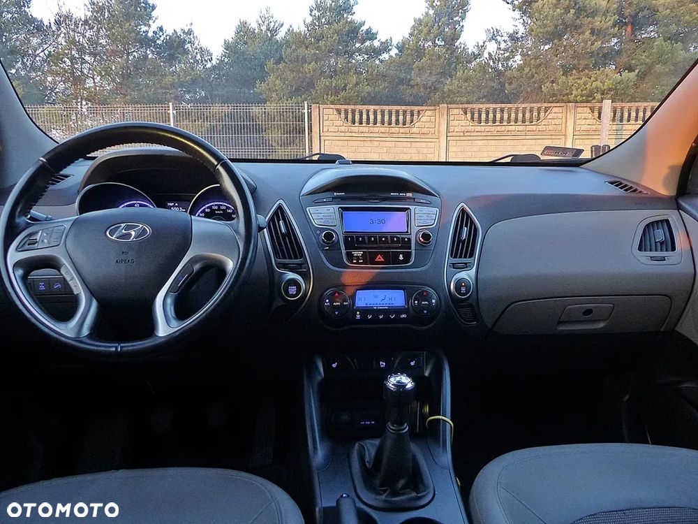 Hyundai ix35 2.0 4WD Premium - 37