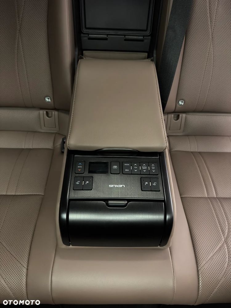 Lexus ES - 19