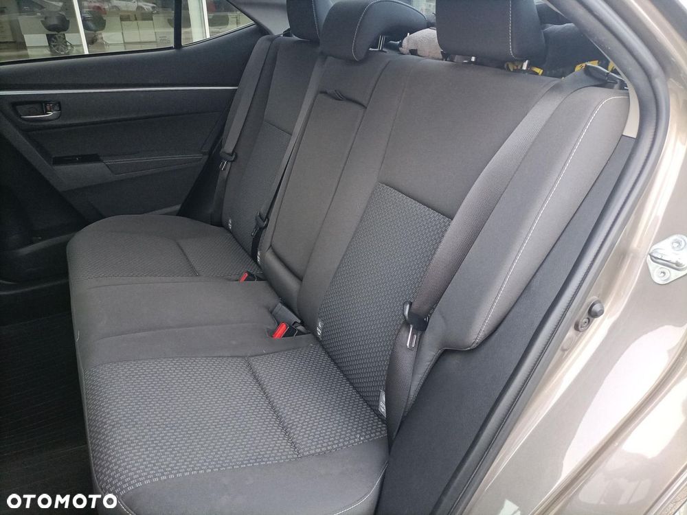 Toyota Corolla 1.6 Premium EU6 - 11