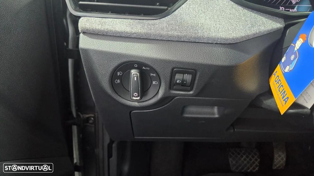Skoda Kamiq 1.0 TSI Selection DSG - 33