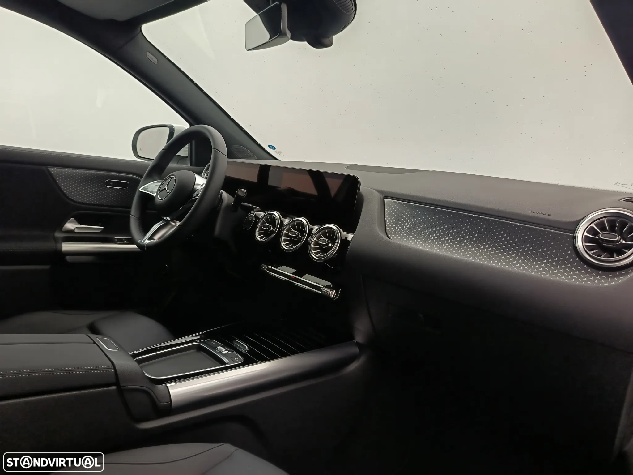 Mercedes-Benz EQA 250+ Progressive - 20