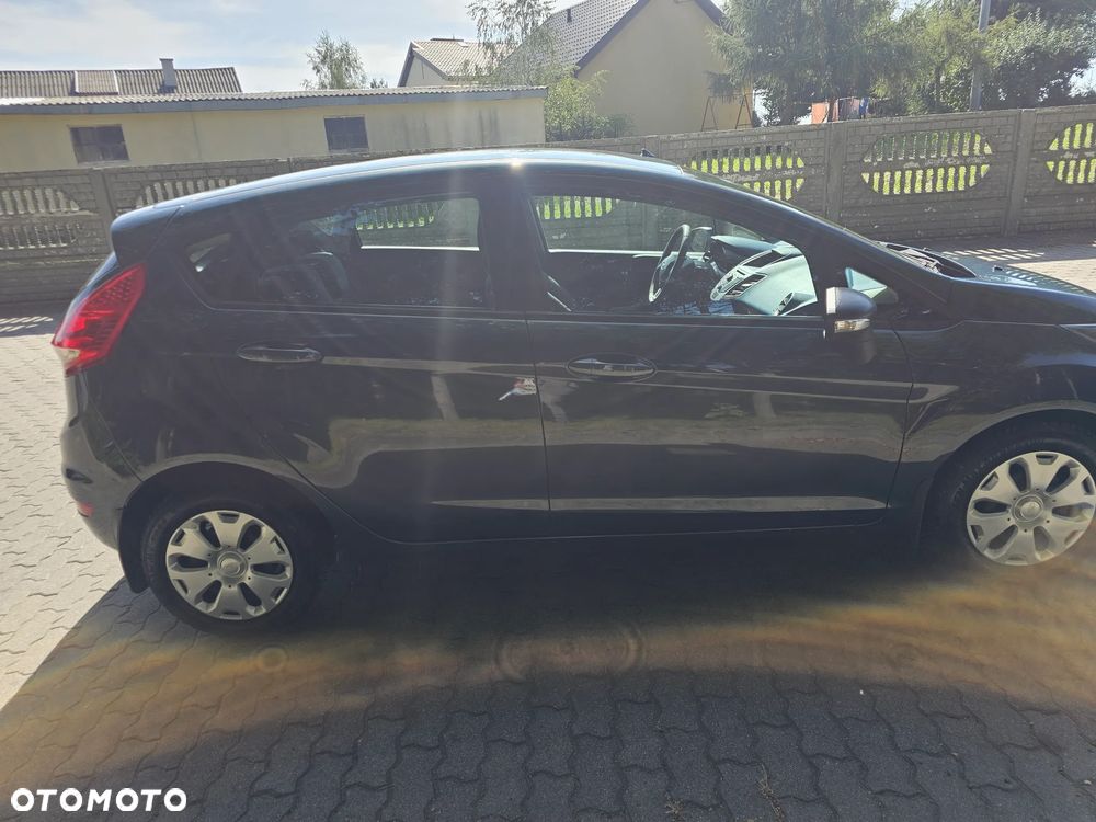 Ford Fiesta 1.25 Ghia EU5 - 9