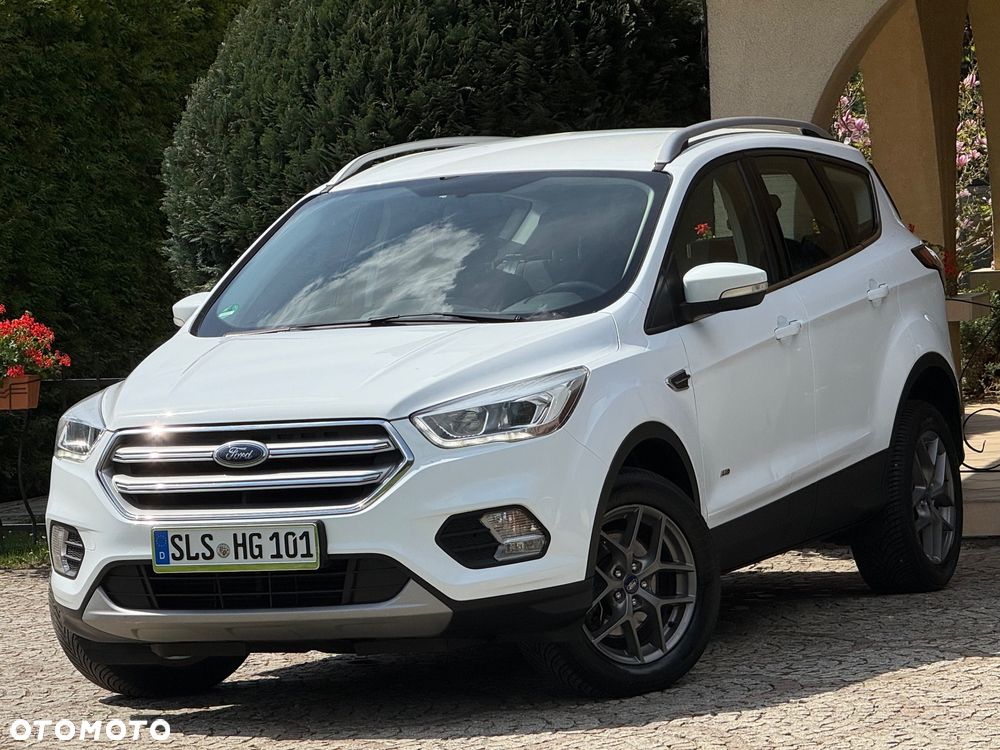 Ford Kuga 2.0 TDCi 4x4 Titanium - 2