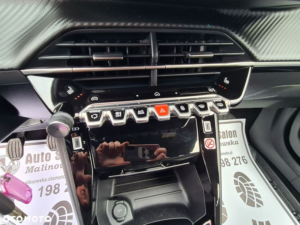 Peugeot 2008 PureTech 100 Allure S&S BVM6 - 18
