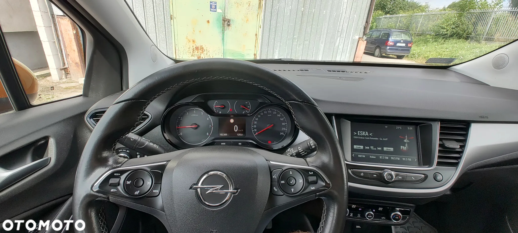 Opel Crossland X - 8