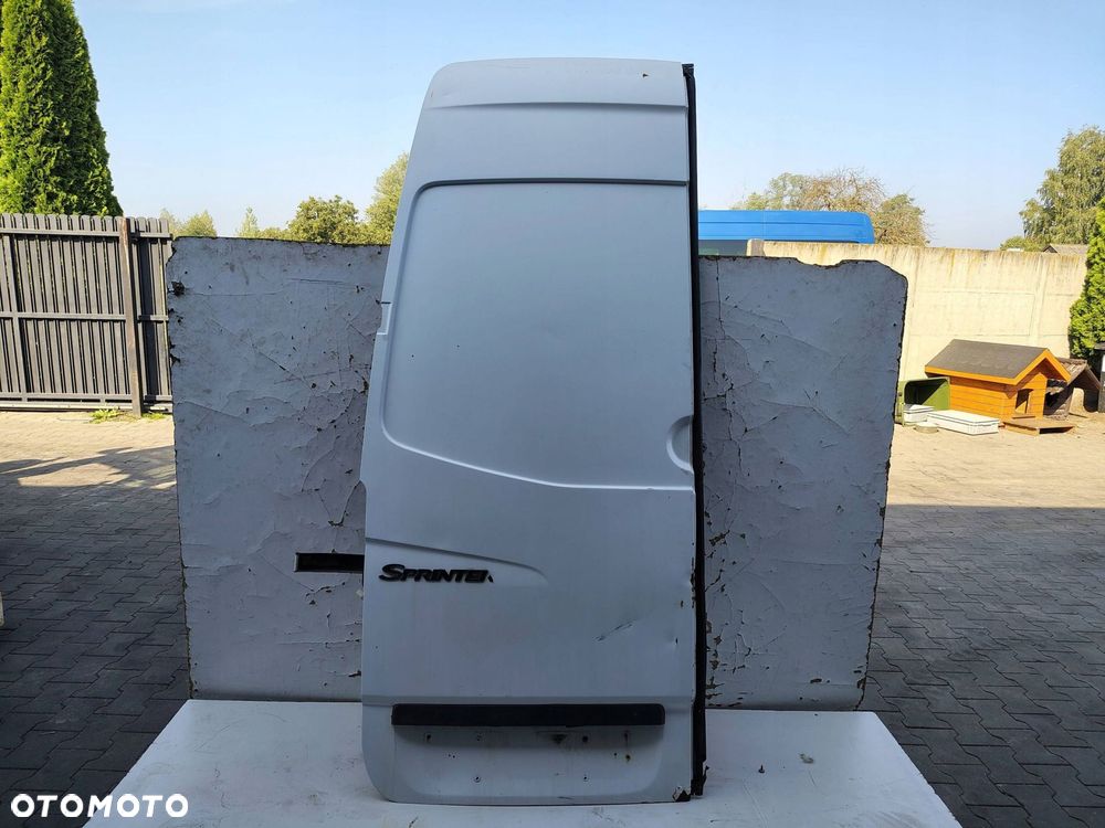 DRZWI SKRZYDEŁKOWE LEWY TYŁ MERCEDES SPRINTER W906 - 1