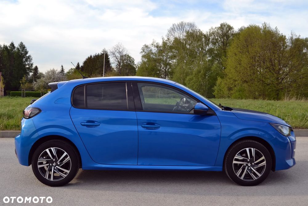 Peugeot 208 - 9