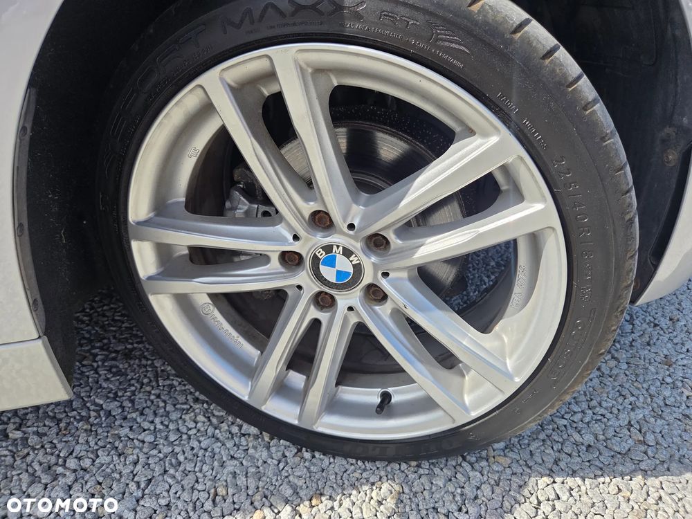 BMW Seria 3 318d xDrive M Sport Shadow - 12