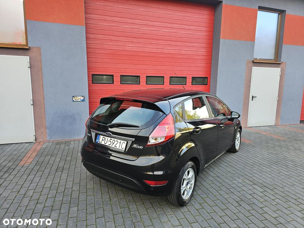 Ford Fiesta 1.6 TDCI Titanium - 10
