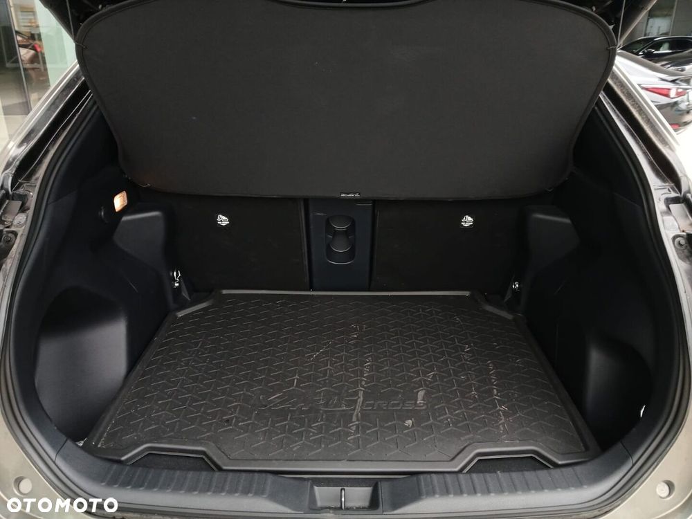 Toyota Yaris Cross Hybrid 1.5 Adventure 4x4 - 36
