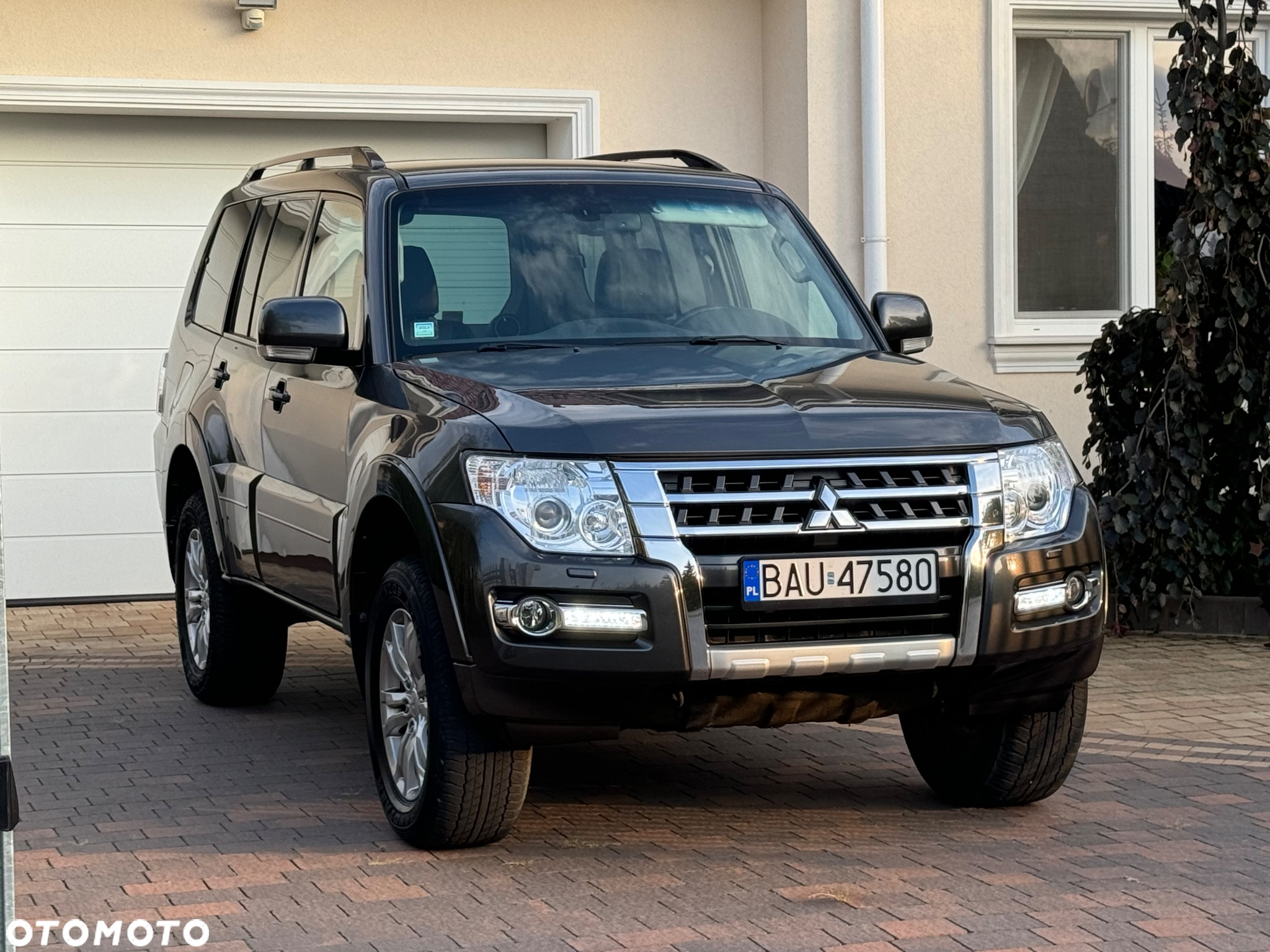 Mitsubishi Pajero - 7