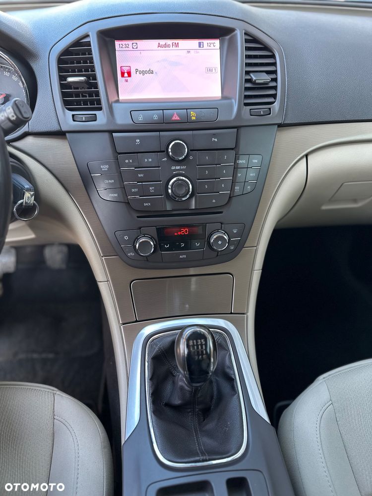 Opel Insignia 1.8 - 18