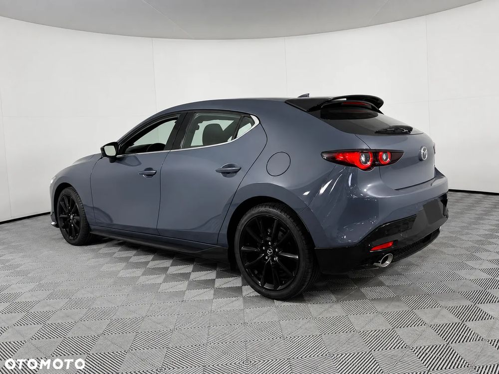 Mazda 3 - 7