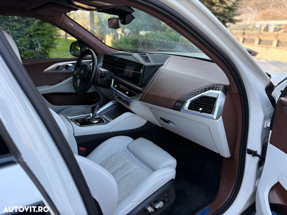 BMW XM - 11