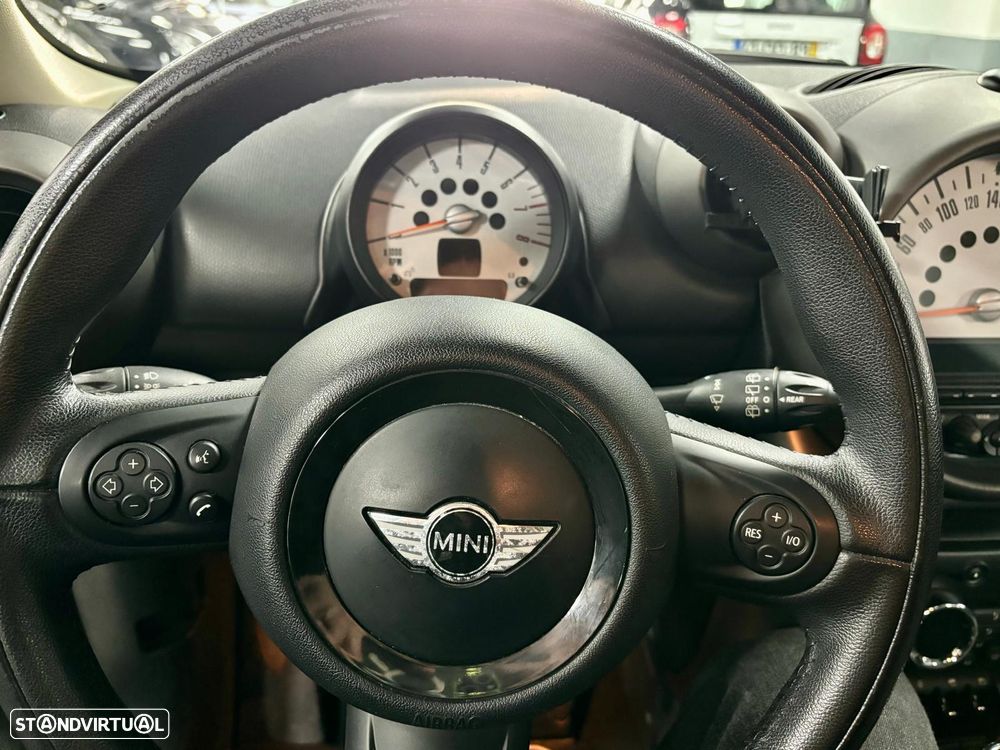 MINI Countryman One - 9