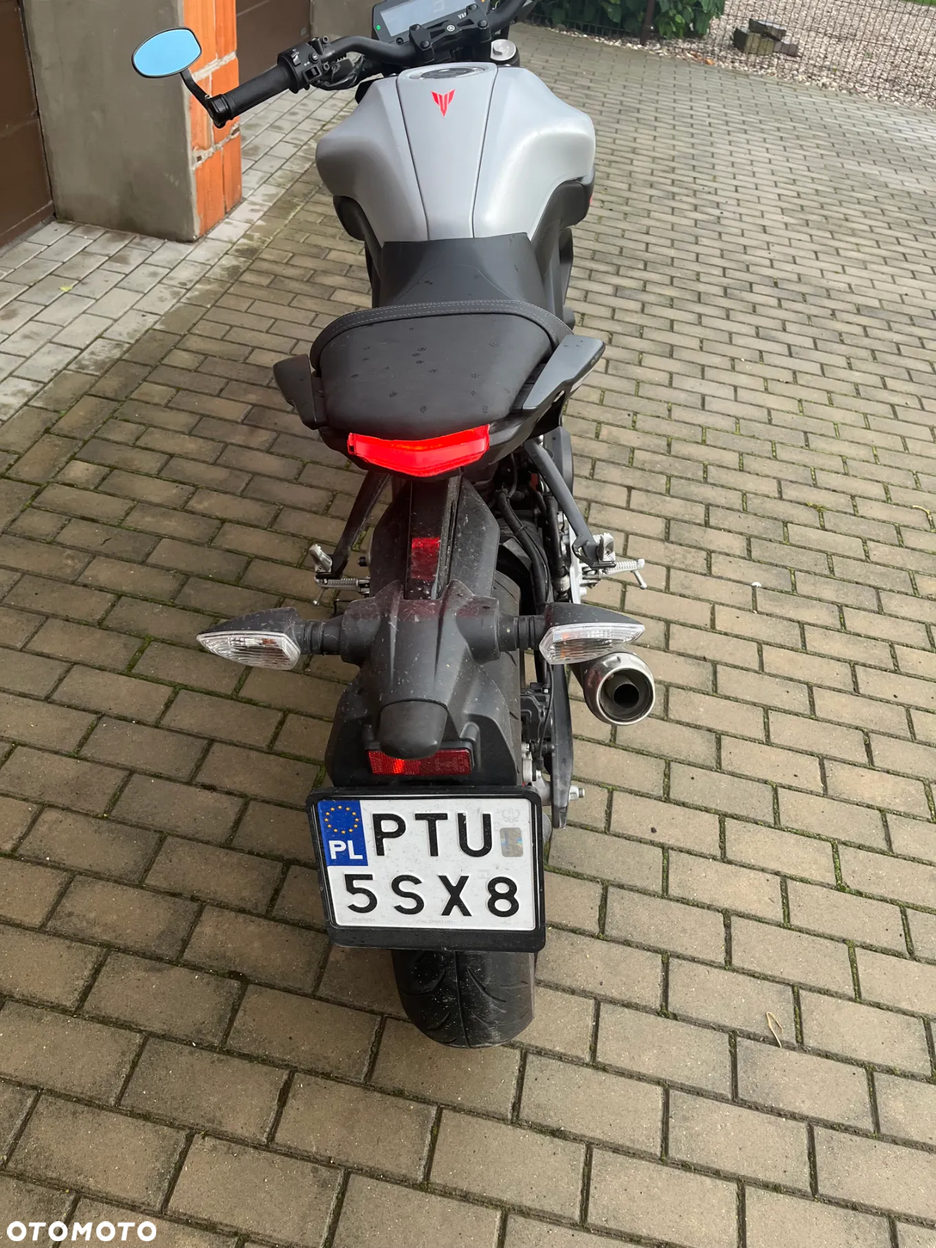 Yamaha MT - 2