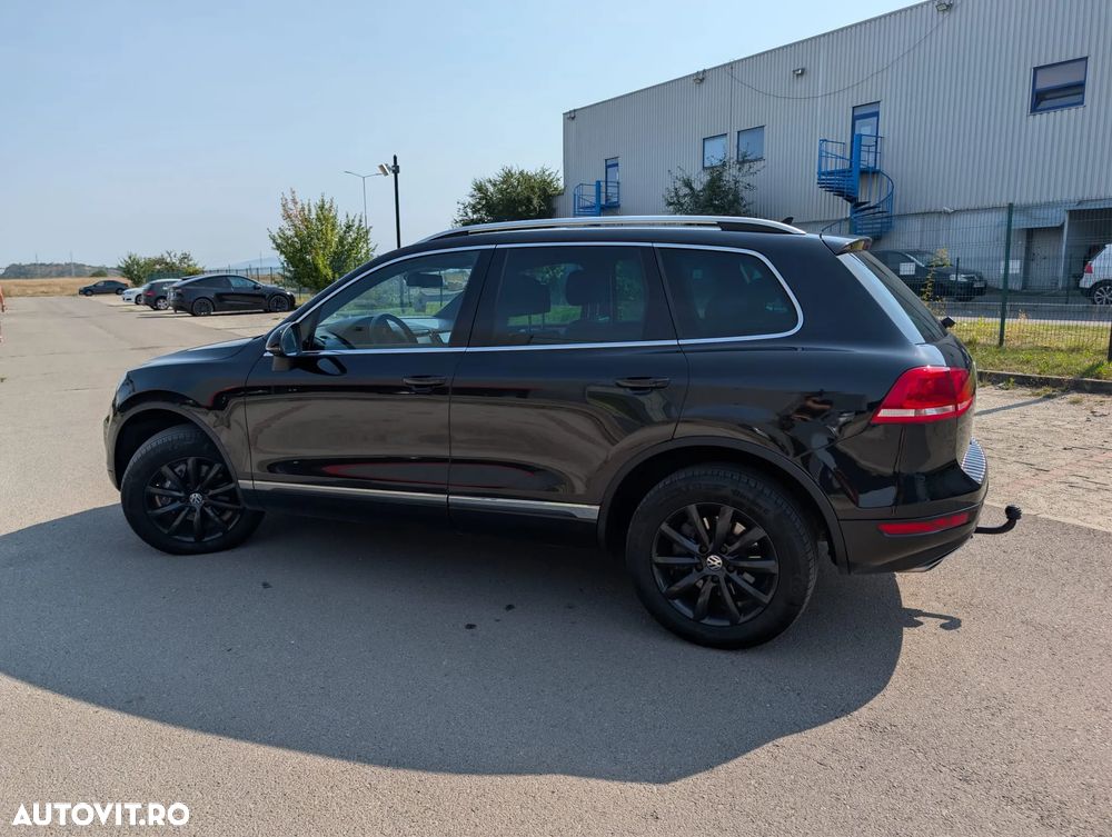 Volkswagen Touareg - 2