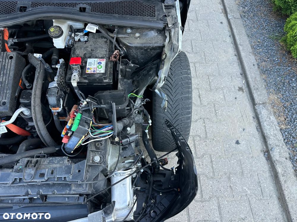 Peugeot 208 Elektromotor 136 Active - 23