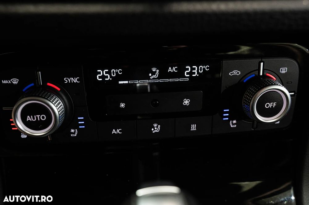 Volkswagen Touareg 3.0 V6 TDI SCR Blue Motion DPF Automatik Executive Edition - 17