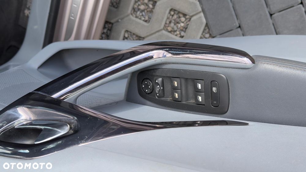 Peugeot 208 1.6 VTi Allure - 20