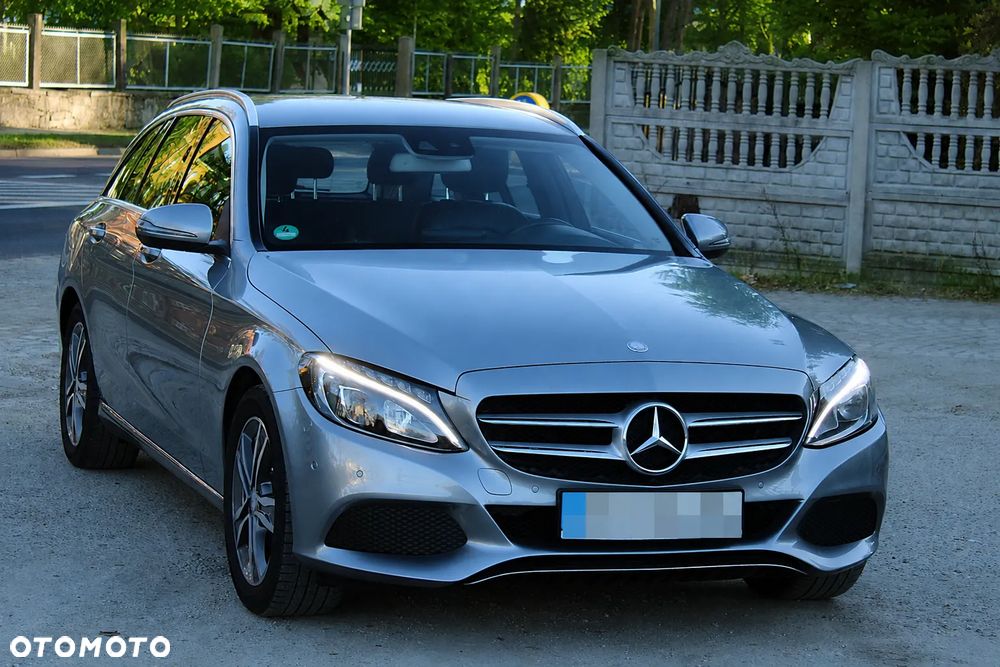 Mercedes-Benz Klasa C - 2
