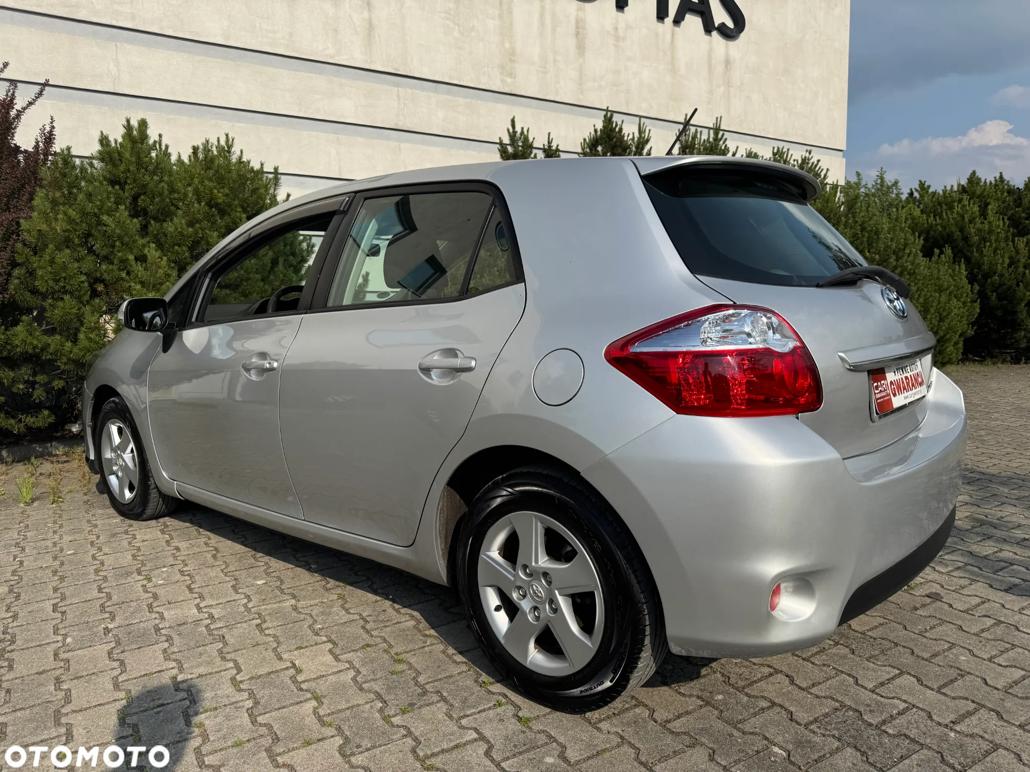 Toyota Auris 1.8 HSD Luna - 23