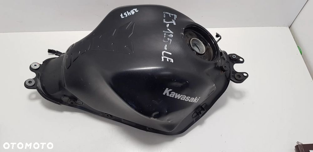 KAWASAKI Z650 Zbiornik Bak Paliwa - 5
