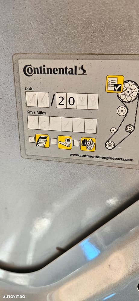 Volkswagen Golf 1.6 Comfortline - 9