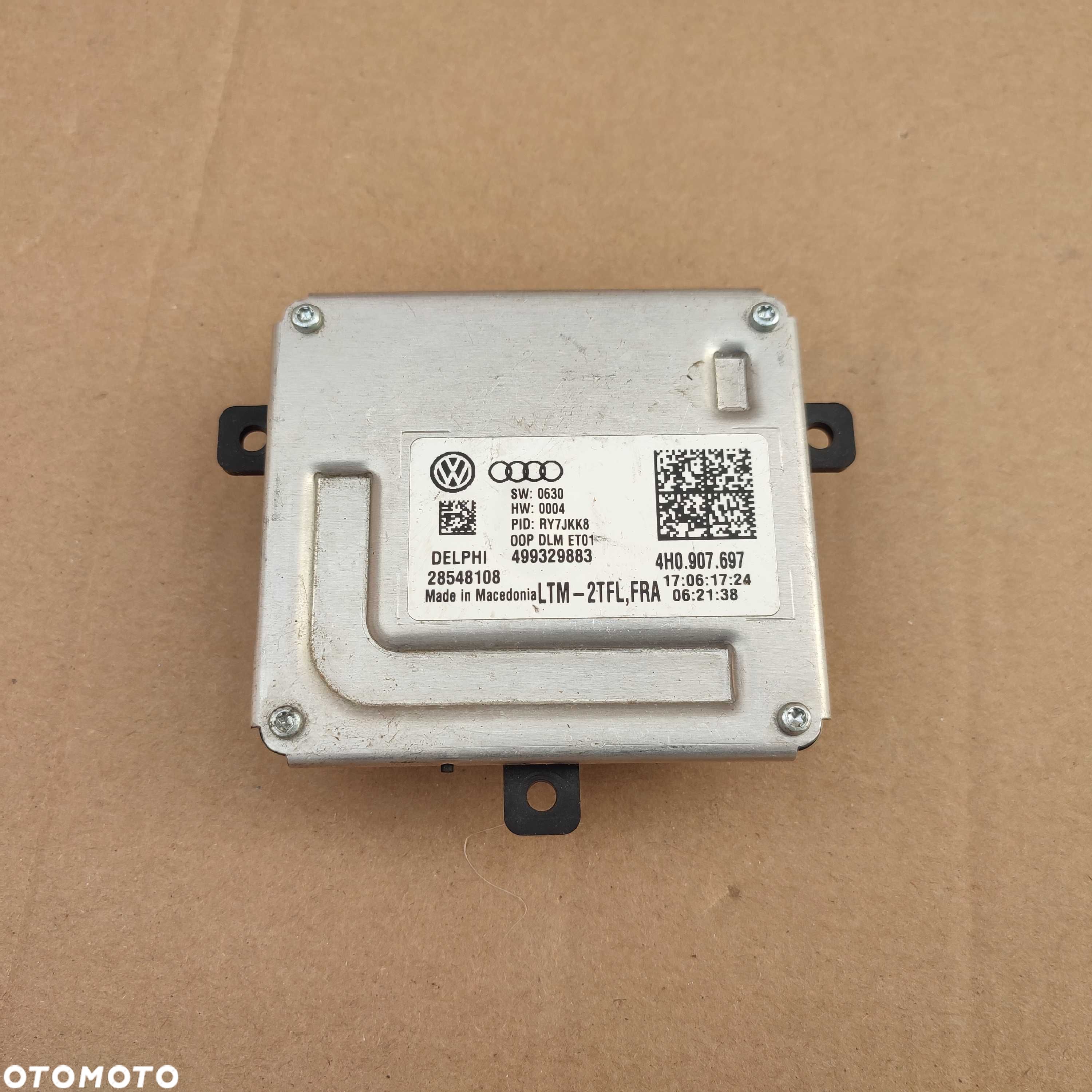 Audi A8 D4 lift moduł przetwornica xenon lampy przód 4H0.907.697 - 1