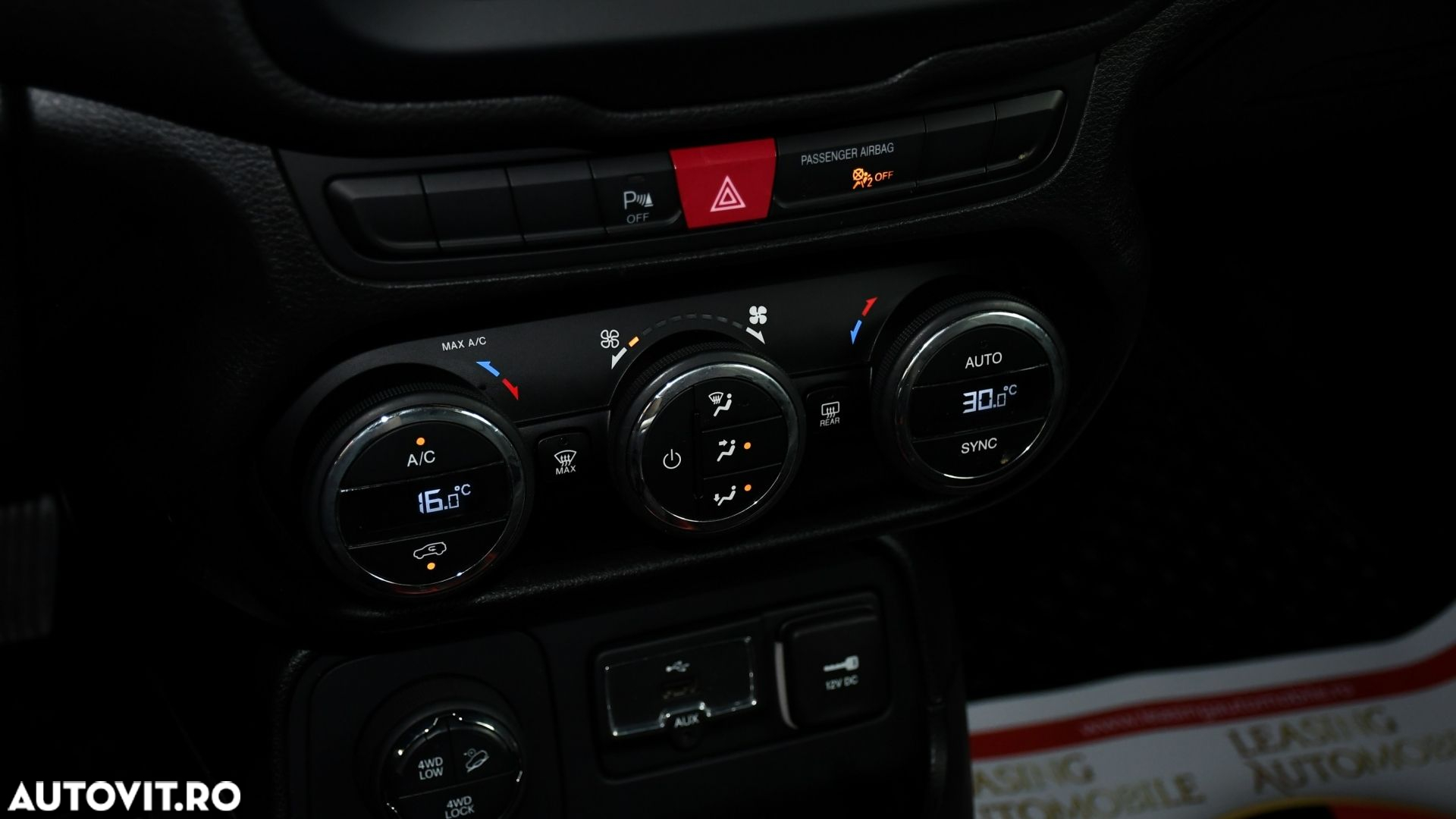 Jeep Renegade 2.0 M-Jet 4x4 AT Trailhawk - 17