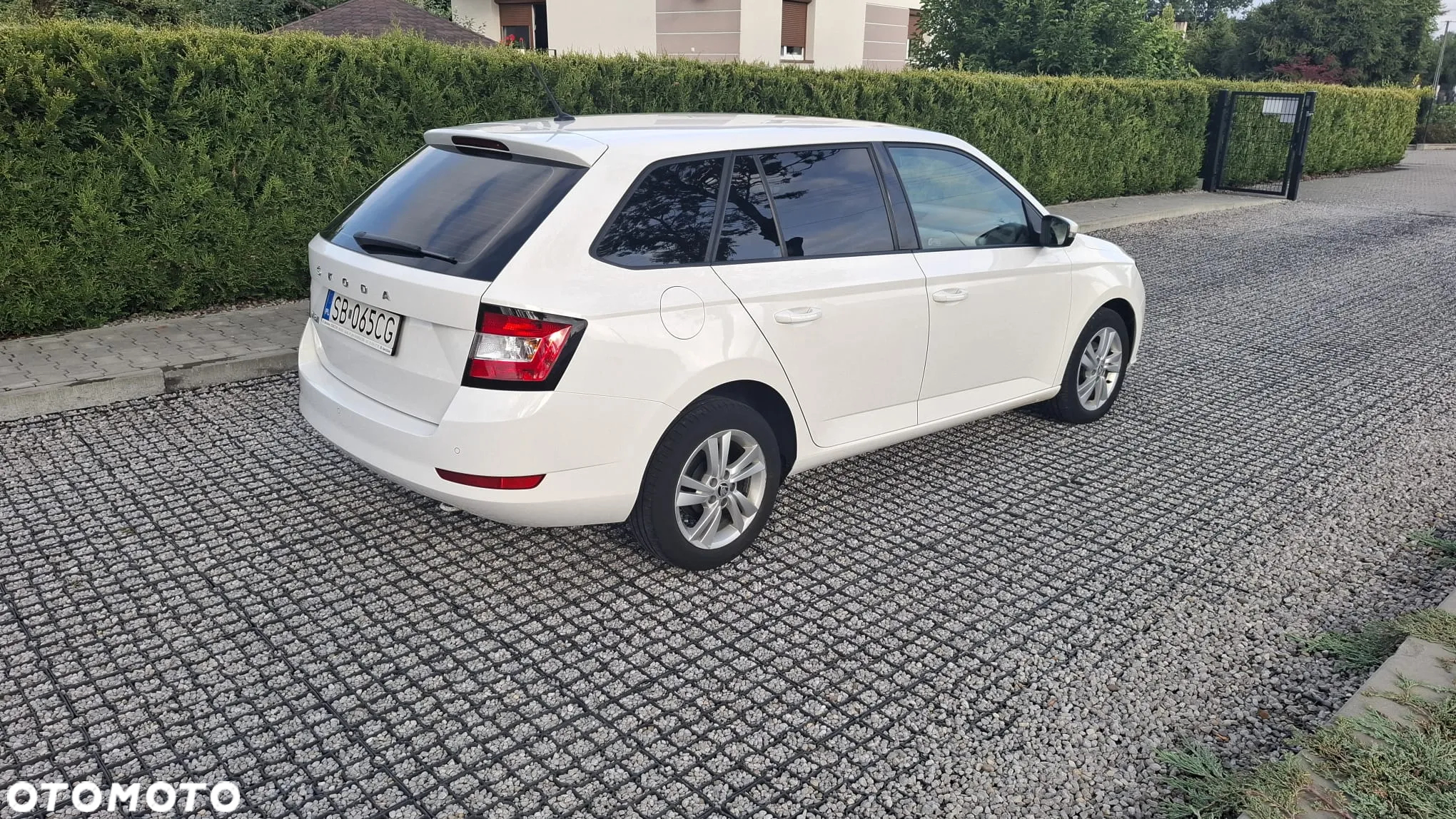 Skoda Fabia 1.0 TSI Ambition - 2