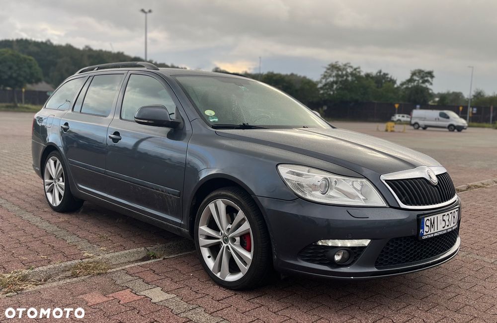 Skoda Octavia 2.0 TDI DPF RS DSG - 3