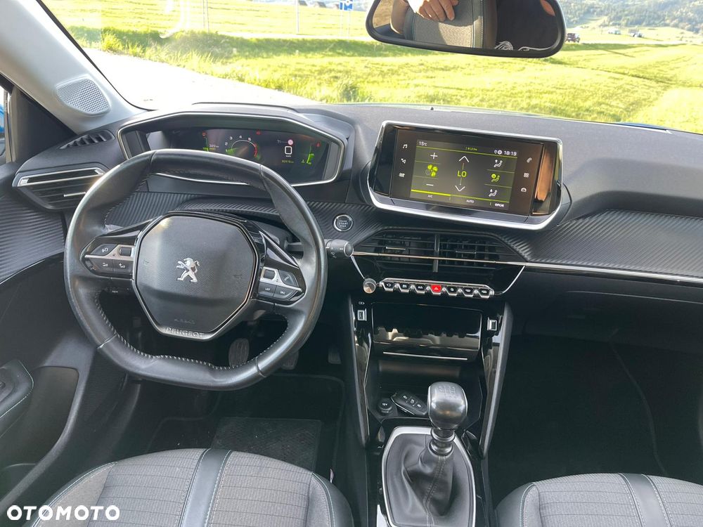 Peugeot 208 PureTech 100 Active - 9