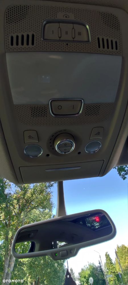 Audi Q5 3.2 FSI Quattro S tronic - 22