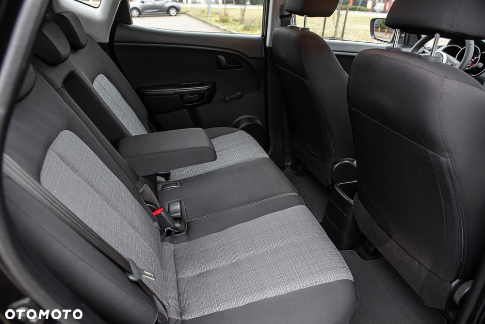 Kia Venga 1.6 L - 26