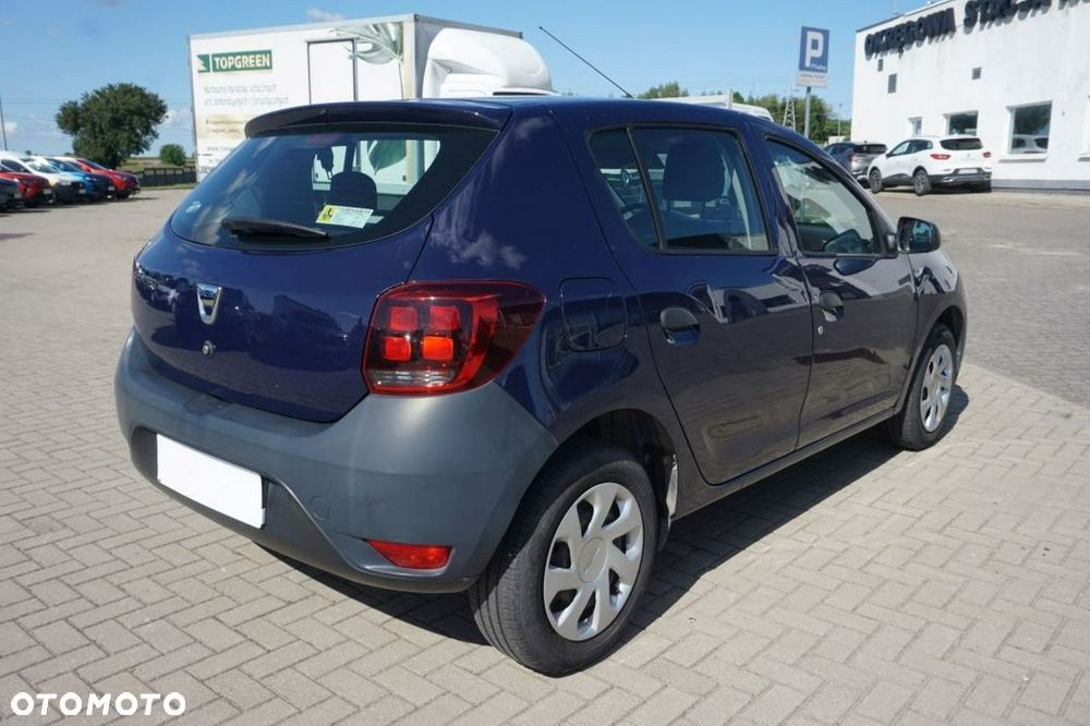 Dacia Sandero - 5
