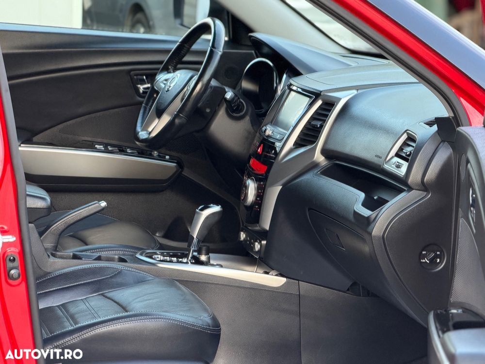 SsangYong Tivoli - 11