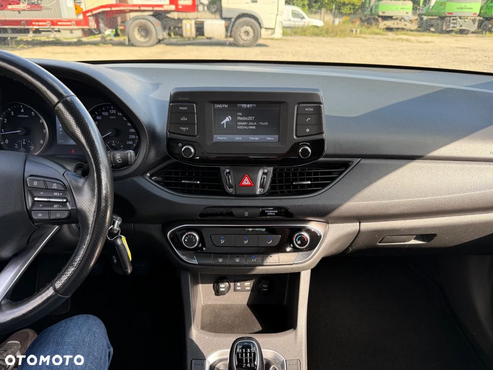 Hyundai i30 1.4 Passion - 3