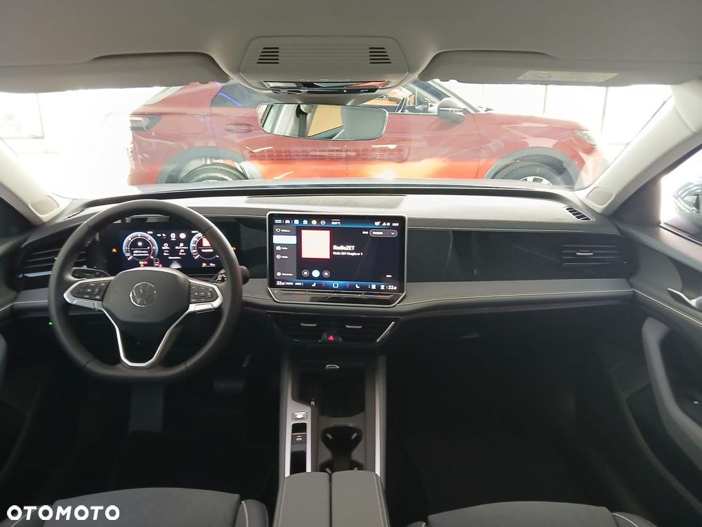 Volkswagen Passat - 15