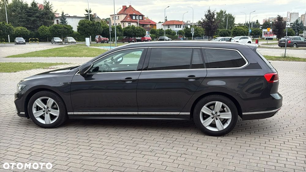 Volkswagen Passat - 7