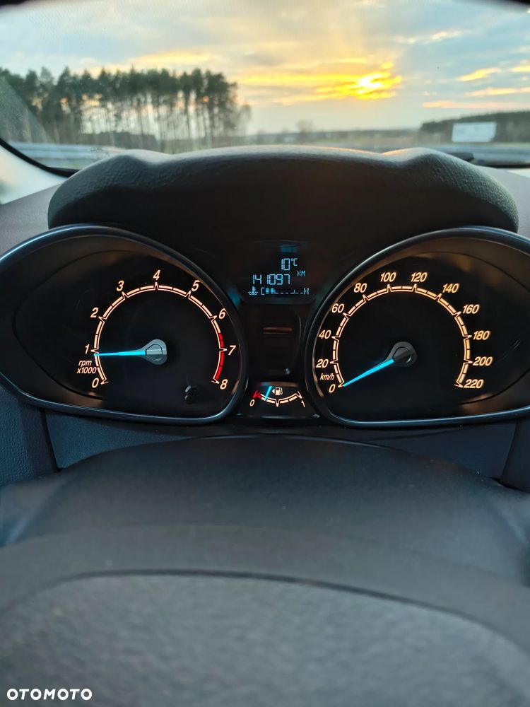 Ford Fiesta 1.0 EcoBoost Trend - 19