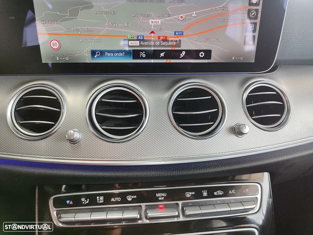 Mercedes-Benz E 300 de AMG Line - 33