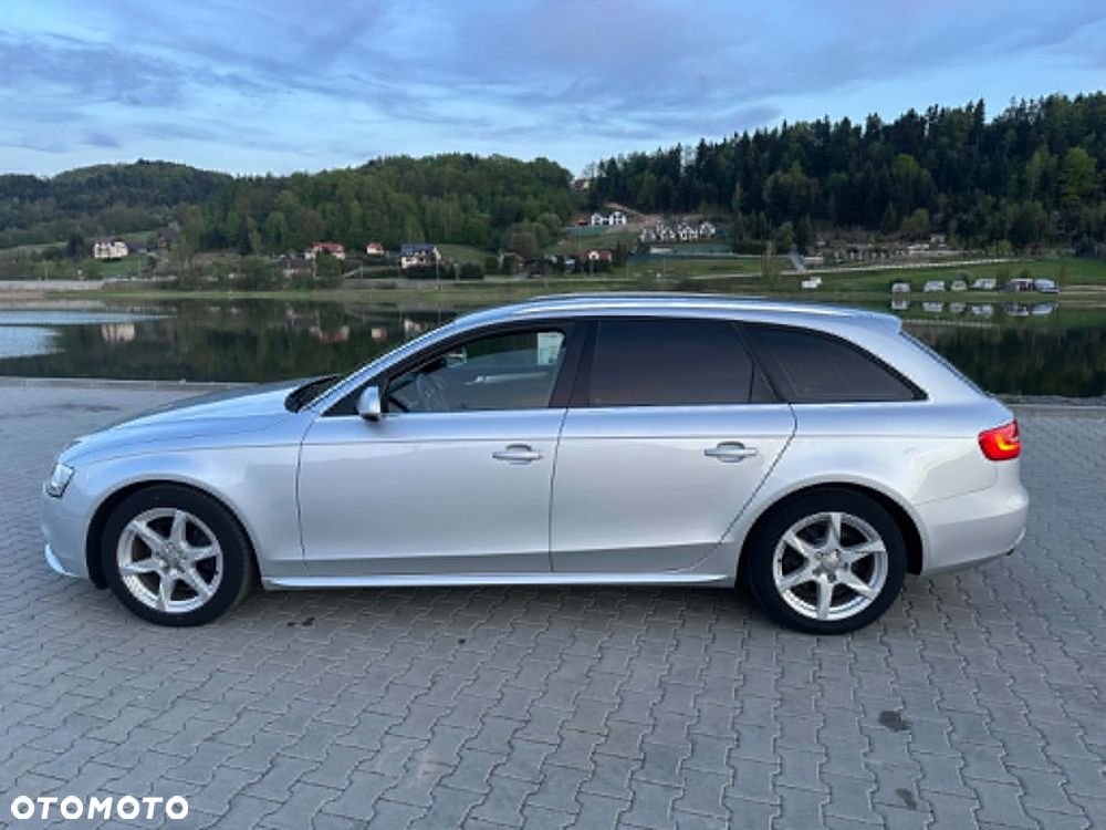 Audi A4 Avant 2.0 TDI DPF quattro Attraction - 8