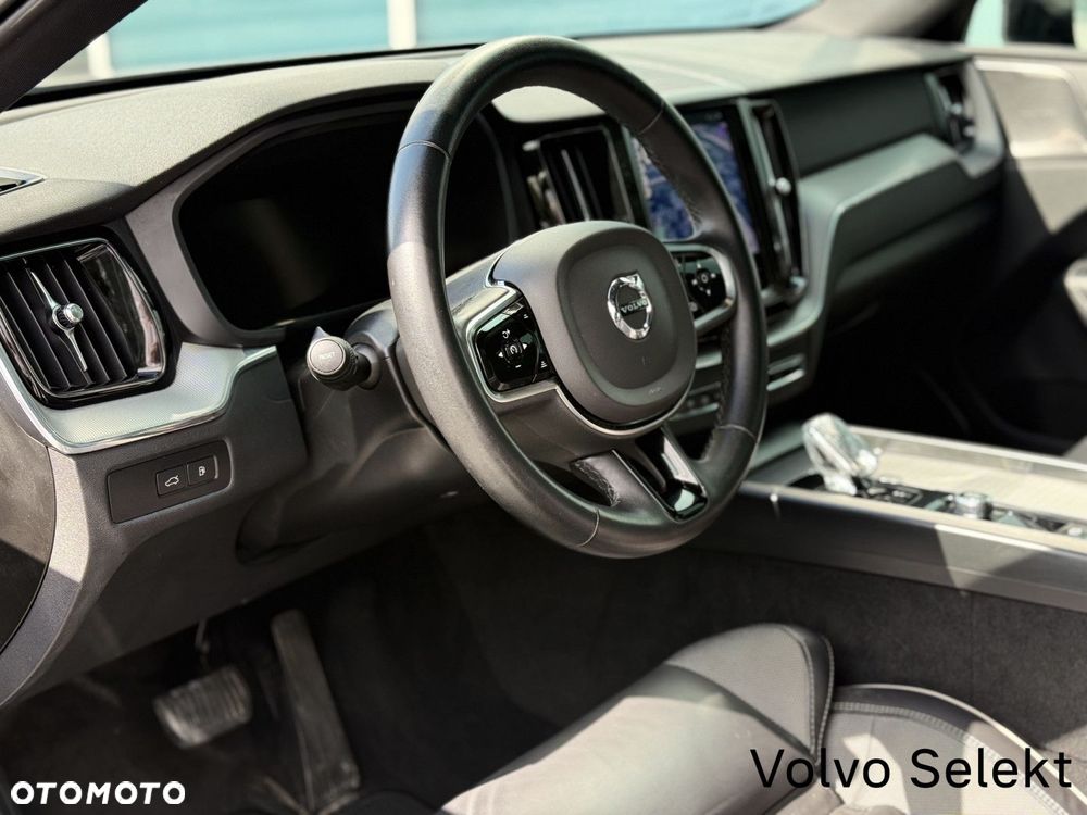 Volvo XC 60 - 4