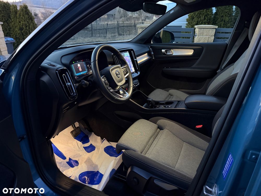 Volvo XC 40 B3 Plus Bright - 16