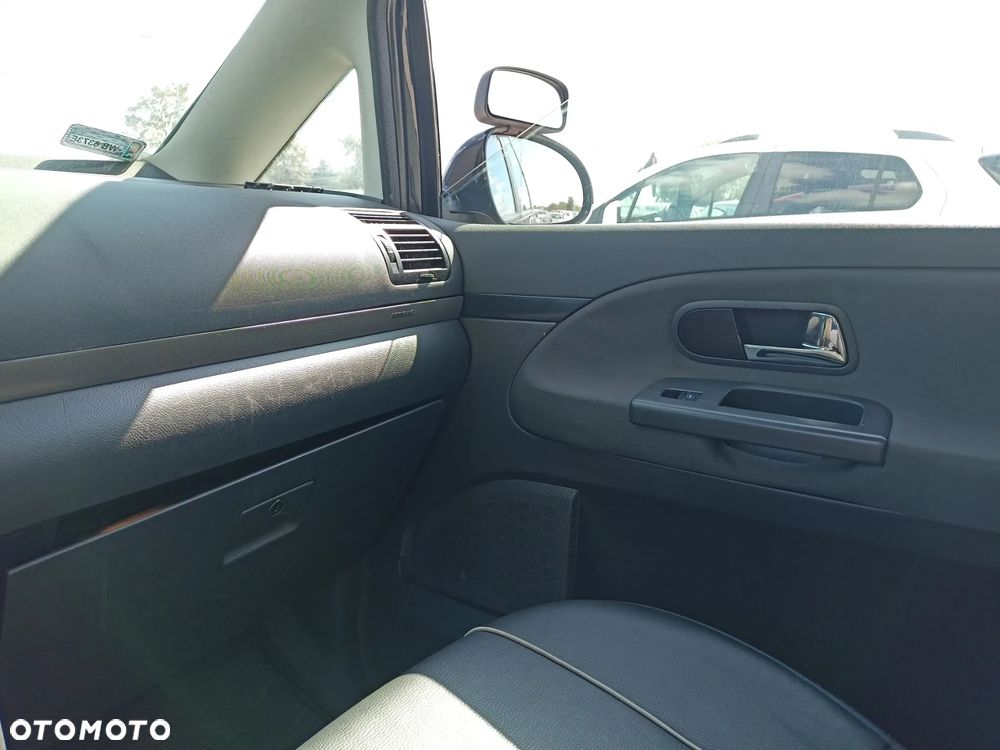 Volkswagen Sharan - 13