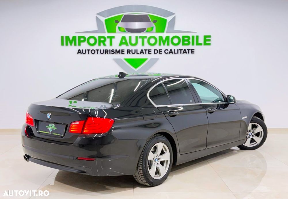 BMW Seria 5 520d Aut. - 12