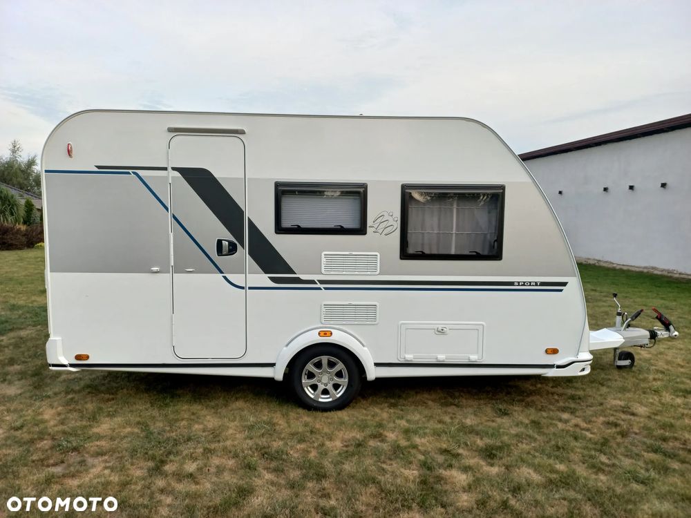 KNAUS Sport 400 LK, Piętrowe łóżko - 1